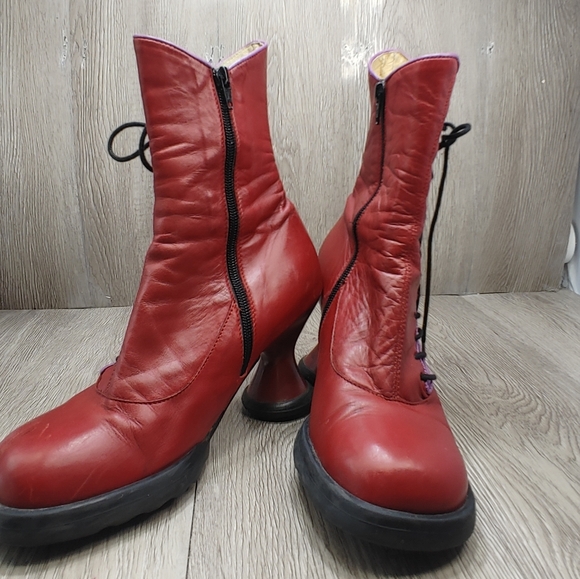 John Fluevog Red Lace Up Boots - Picture 7 of 10